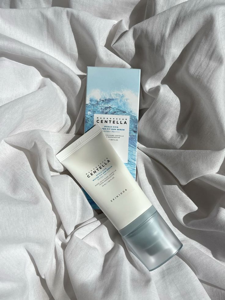 Madagascar Centella Hyalu-Cica Water-Fit Sun Serum